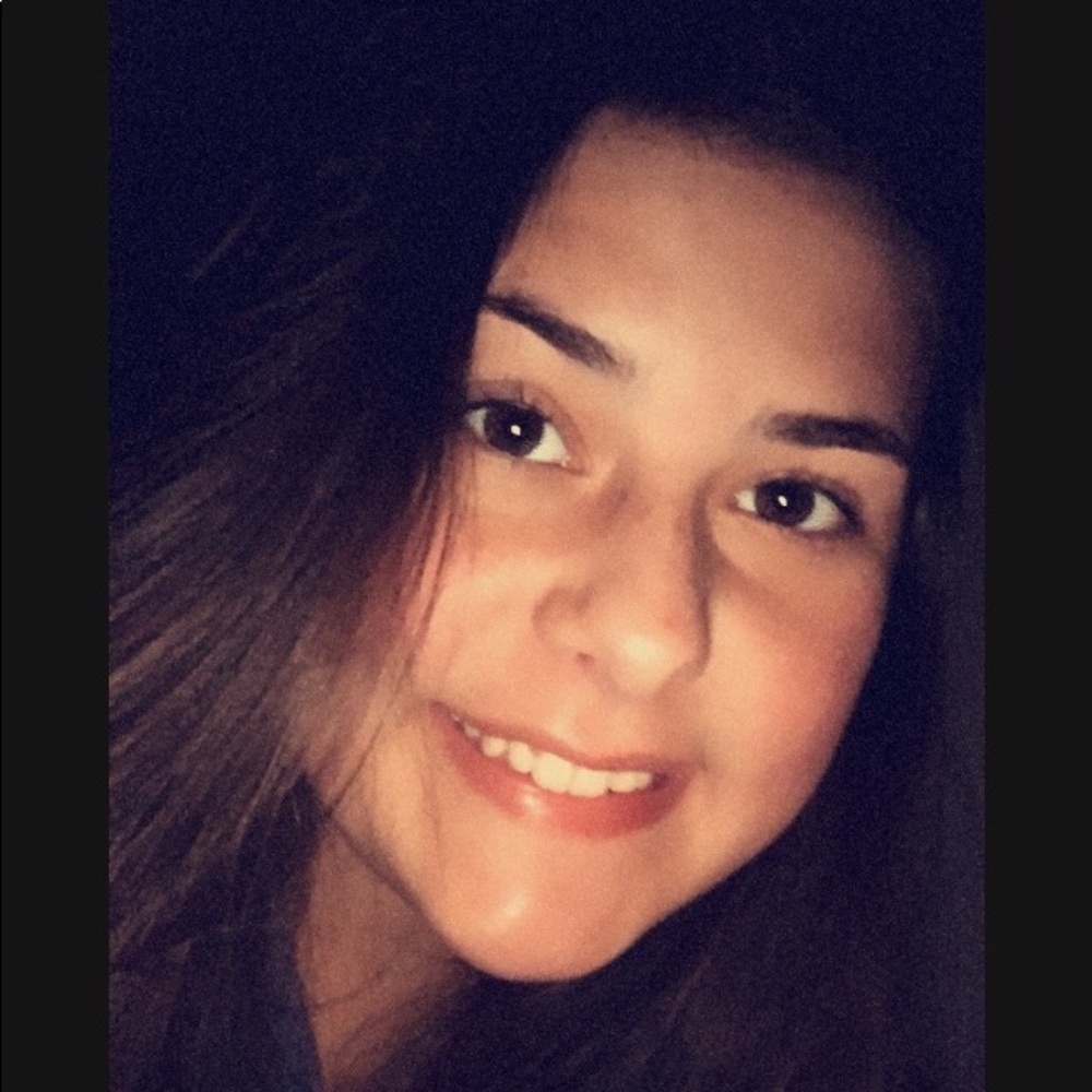 Meet your Posher, Gabriella